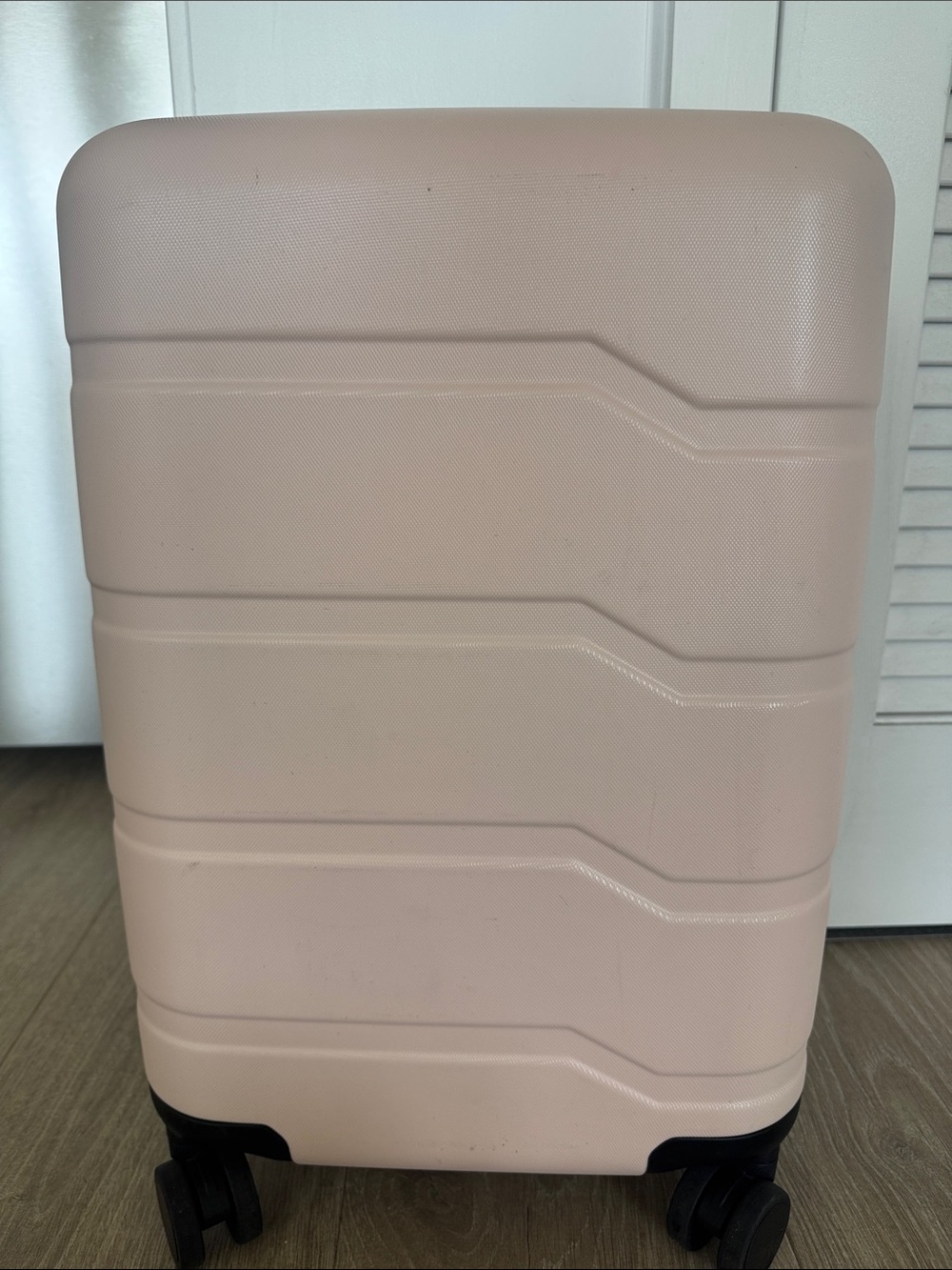 Hardside Carry On Spinner Suitcase - Open Story
